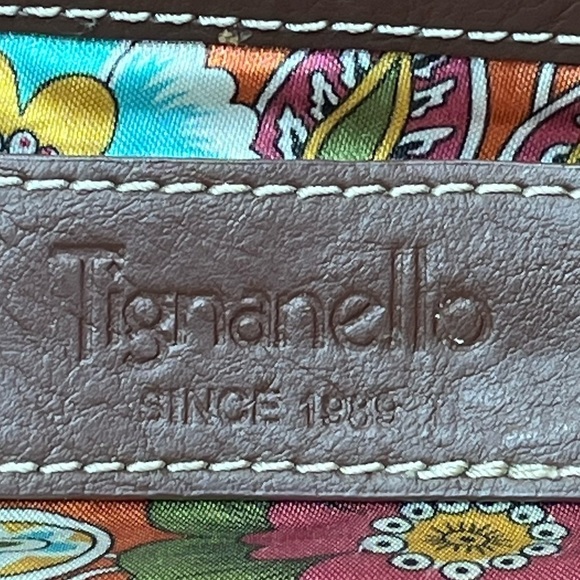 Tignanello Carmel Genuine Leather Hobo Bag 3 Front Zippered Pockets Big Interior - Picture 7 of 16